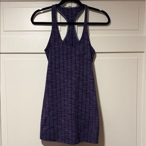 Lululemon Athletica Women’s Purple Textured Racerback  Athletic Tank Top Size 8